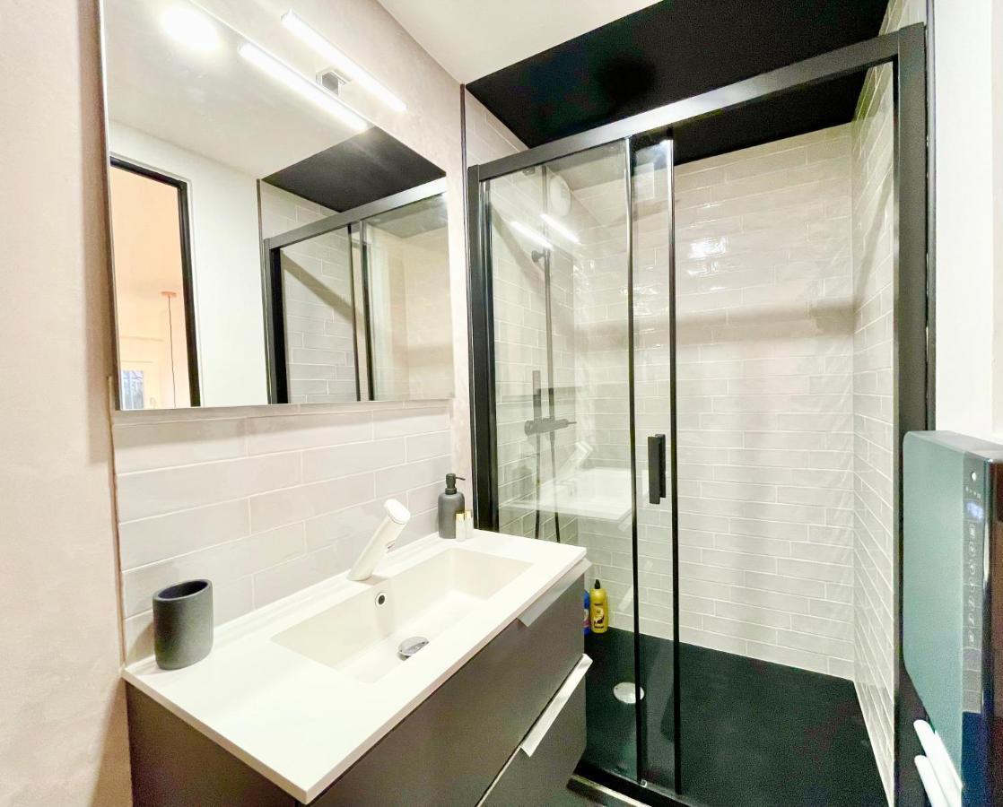 Le Rosacker - Proche Centre Ville Et Gare - Terrasse - Parking Gratuit 2 Places - 2 Chambres - 2 Salles De Bain - Netflix Colmar Eksteriør billede