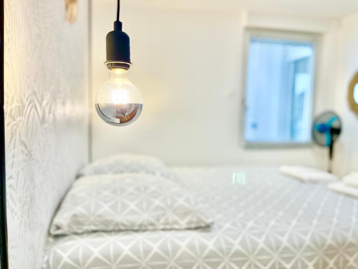 Le Rosacker - Proche Centre Ville Et Gare - Terrasse - Parking Gratuit 2 Places - 2 Chambres - 2 Salles De Bain - Netflix Colmar Eksteriør billede
